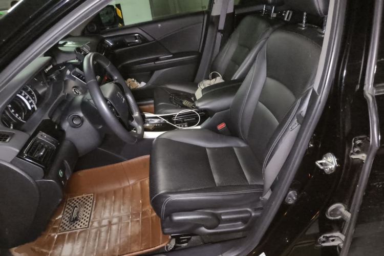 Used Honda Accord 2016 2.0L Elite Edition Left Front Seat