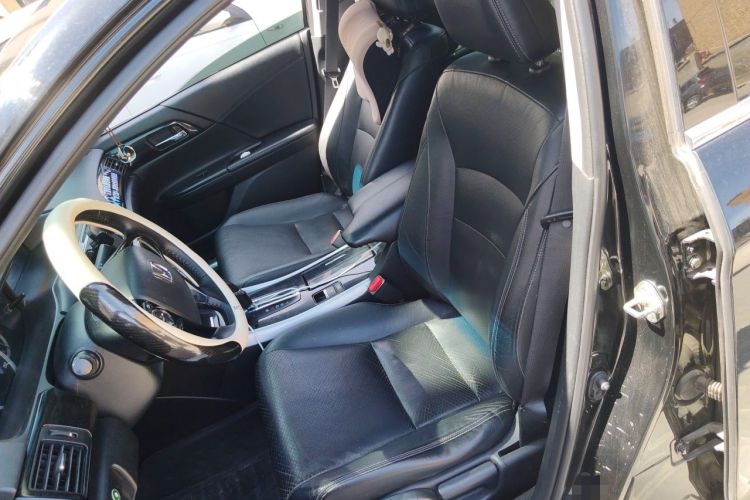 Used Honda Accord 2016 2.0L Elite Edition Left Front Seat