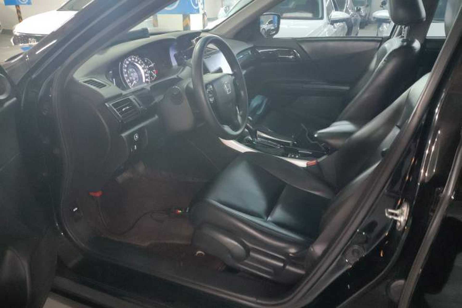 Used Honda Accord 2016 2.0L Comfort Edition Left Front Seat