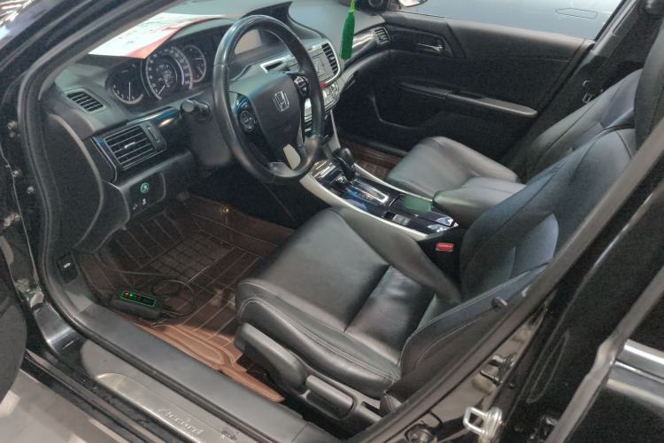 Used Honda Accord 2016 2.0L Elite Edition Left Front Seat