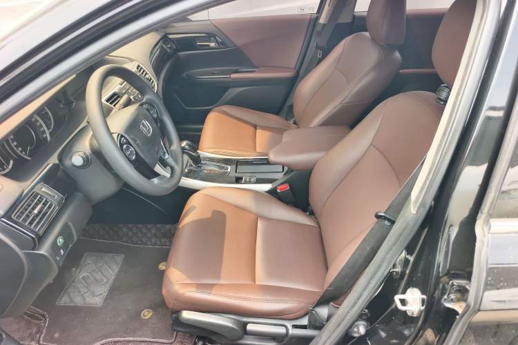 Used Honda Accord 2016 2.0L Comfort Edition Left Front Seat