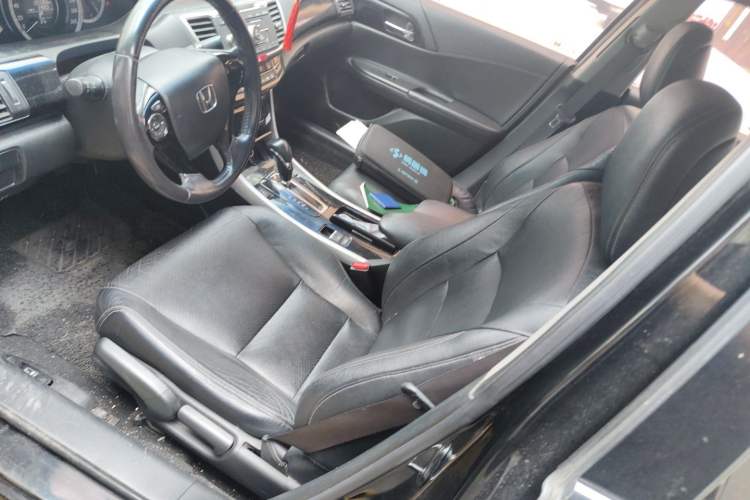 Used Honda Accord 2016 2.0L Elite Edition Left Front Seat