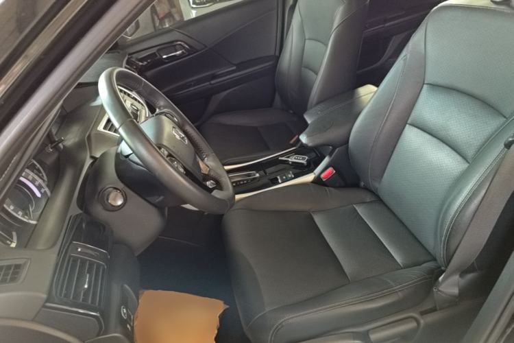 Used Honda Accord 2016 2.0L Elite Edition Left Front Seat