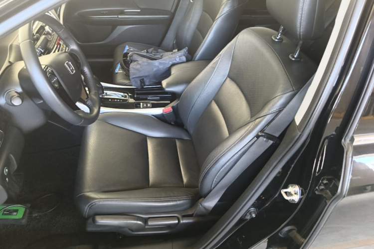 Used Honda Accord 2016 2.0L Elite Edition Left Front Seat