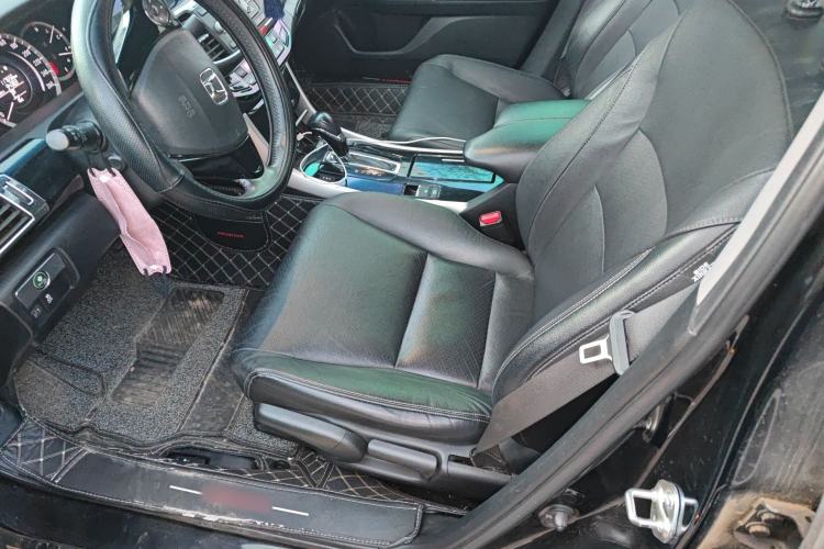 Used Honda Accord 2016 2.0L Elite Edition Left Front Seat