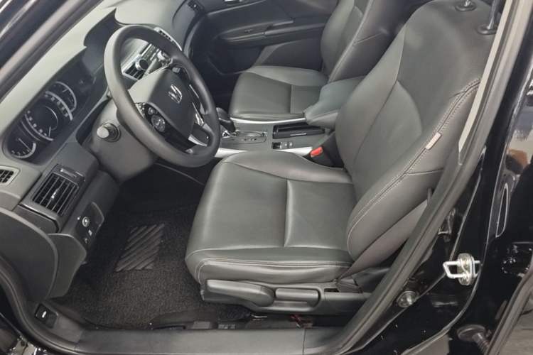 Used Honda Accord 2016 2.0L Comfort Edition Left Front Seat