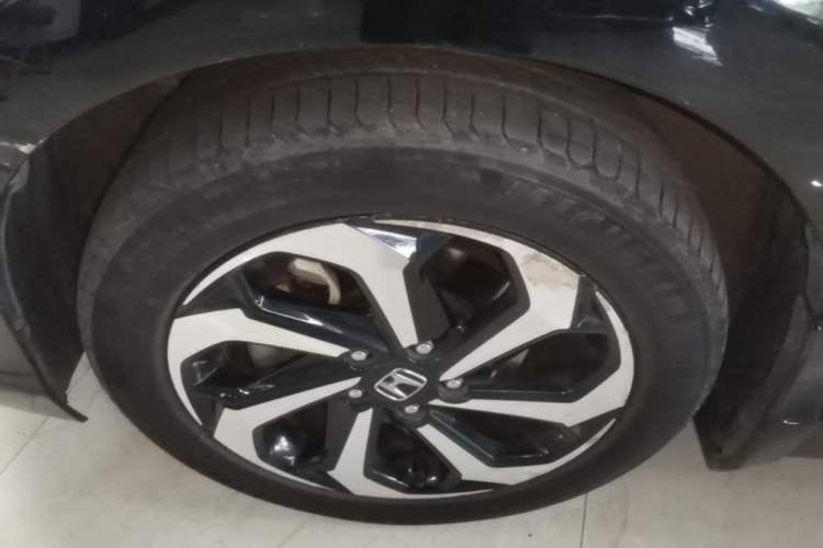 Used Honda Accord 2016 2.4L Prestige Edition Left Front Wheel Hub
