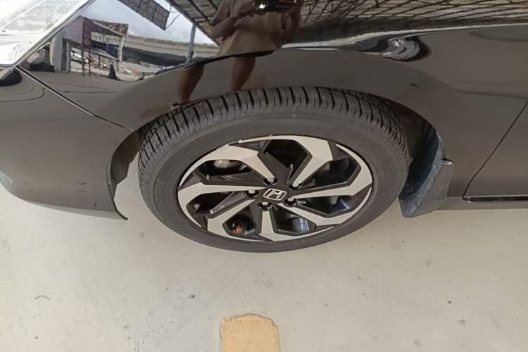 Used Honda Accord 2016 2.4L Zhi Rui Edition Left Front Wheel Hub