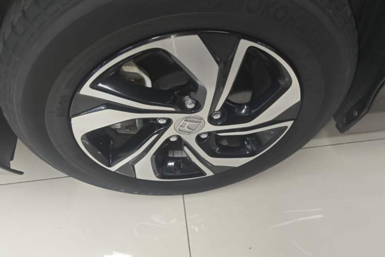 Used Honda Accord 2016 2.0L Comfort Edition Left Front Wheel Hub