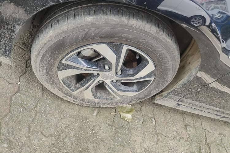 Used Honda Accord 2016 2.0L Comfort Edition Left Front Wheel Hub