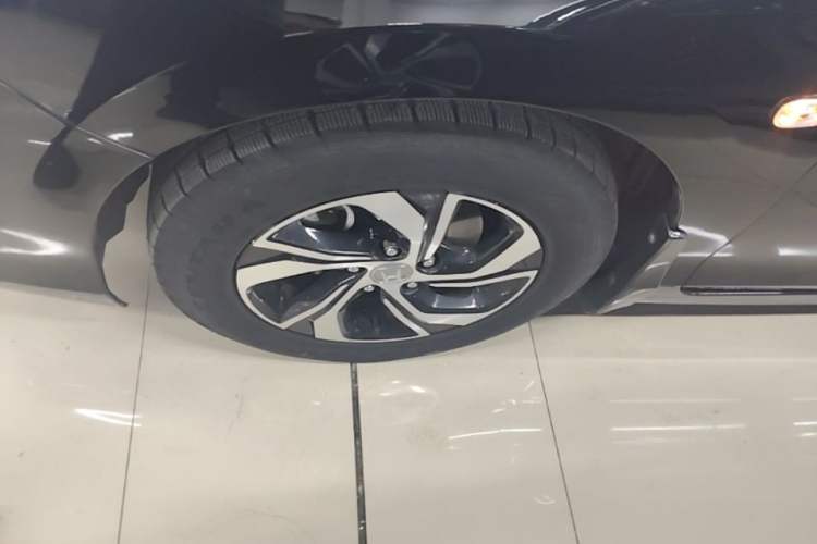 Used Honda Accord 2016 2.0L Comfort Edition Left Front Wheel Hub