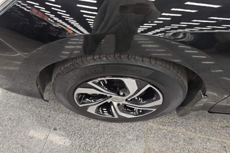 Used Honda Accord 2016 2.0L Comfort Edition Left Front Wheel Hub