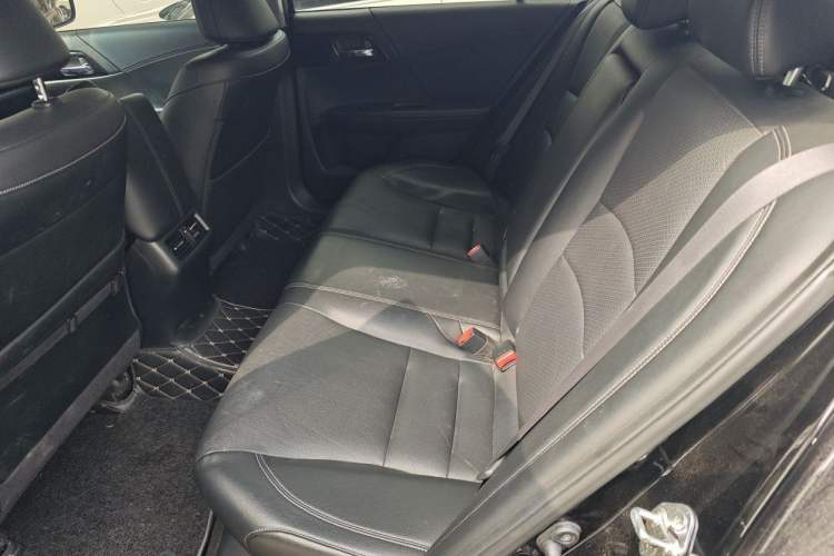 Used Honda Accord 2016 2.0L Elite Edition Left Rear Seat