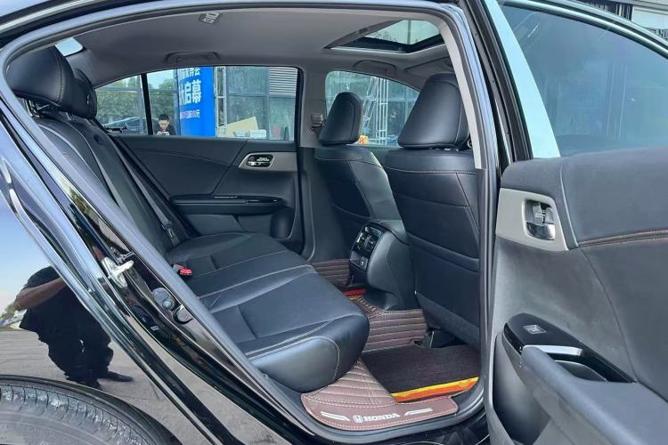 Used Honda Accord 2016 Hybrid 2.0L Rui Ling Edition Left Rear Seat