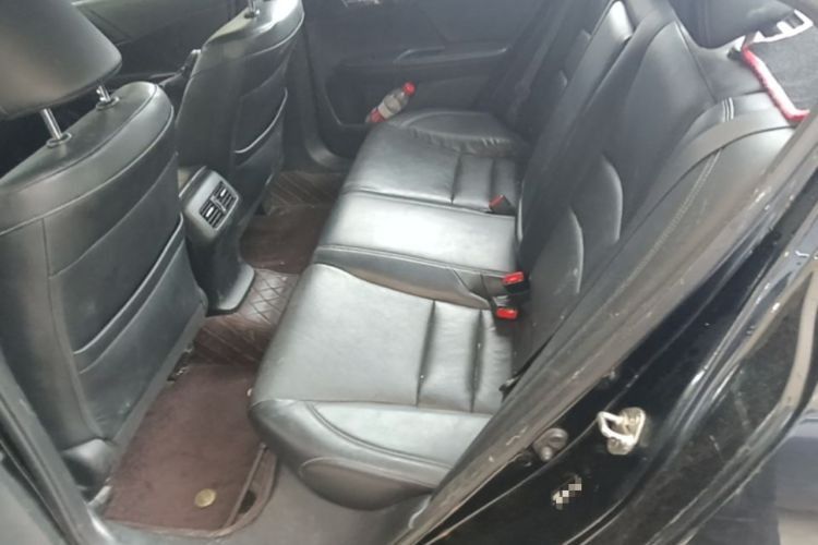 Used Honda Accord 2016 2.0L Elite Edition Left Rear Seat