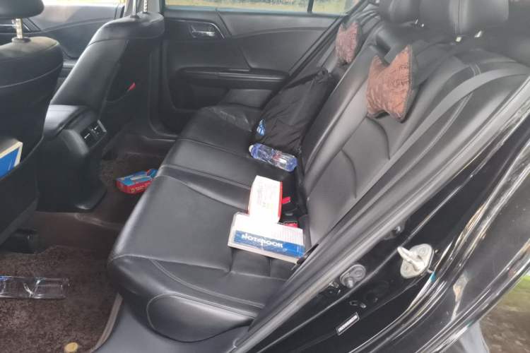 Used Honda Accord 2016 2.0L Elite Edition Left Rear Seat