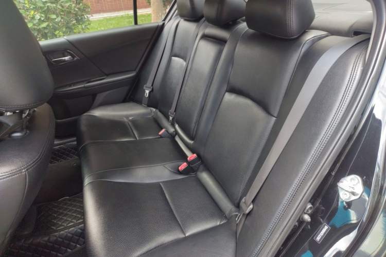 Used Honda Accord 2016 2.0L Comfort Edition Left Rear Seat