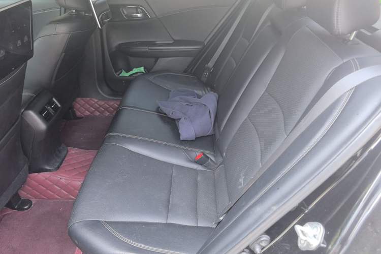 Used Honda Accord 2016 2.0L Elite Edition Left Rear Seat