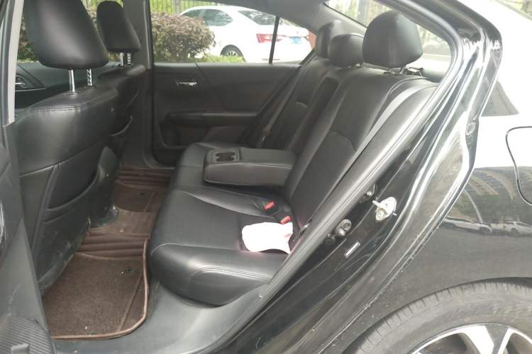 Used Honda Accord 2016 2.0L Comfort Edition Left Rear Seat