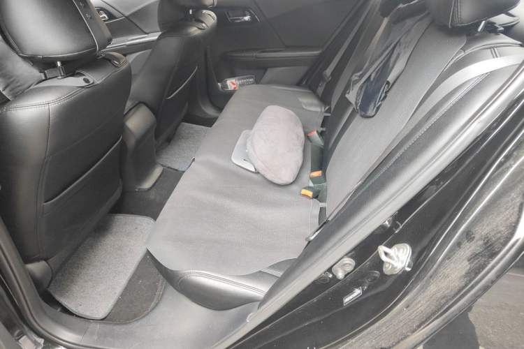 Used Honda Accord 2016 2.0L Comfort Edition Left Rear Seat