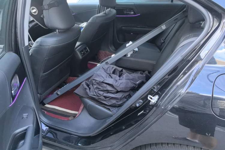 Used Honda Accord 2016 2.0L Elite Edition Left Rear Seat