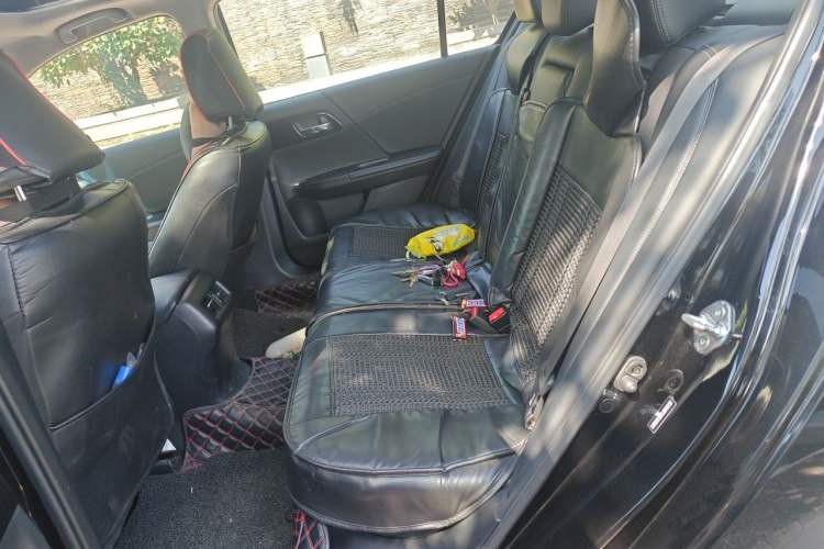 Used Honda Accord 2016 2.0L Elite Edition Left Rear Seat