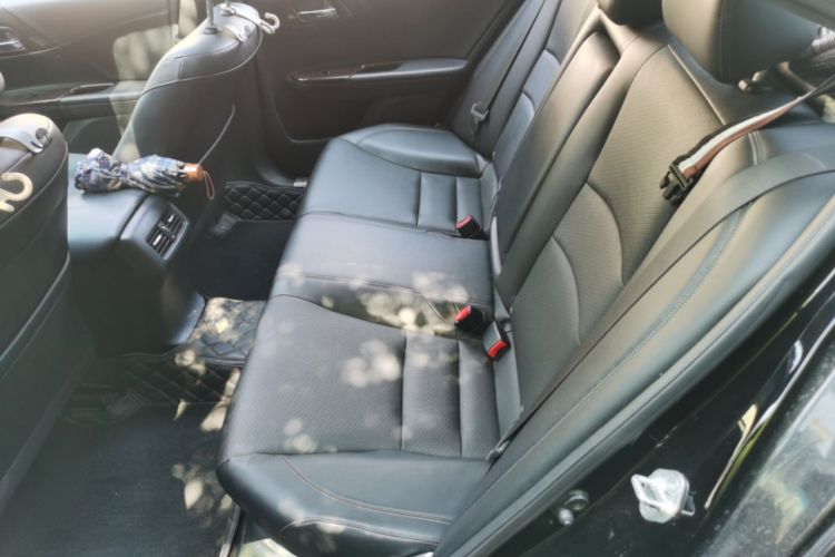 Used Honda Accord 2016 2.0L Elite Edition Left Rear Seat