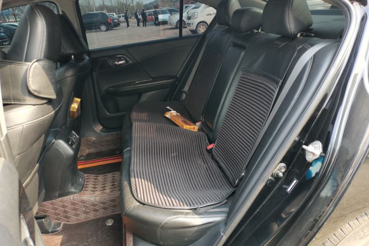 Used Honda Accord 2016 2.0L Elite Edition Left Rear Seat
