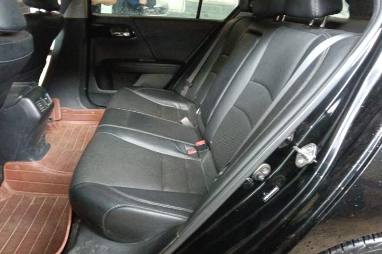 Used Honda Accord 2016 2.0L Elite Edition Left Rear Seat
