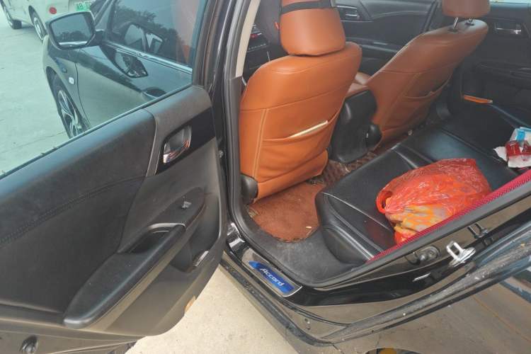 Used Honda Accord 2016 2.0L Comfort Edition Left Rear Seat