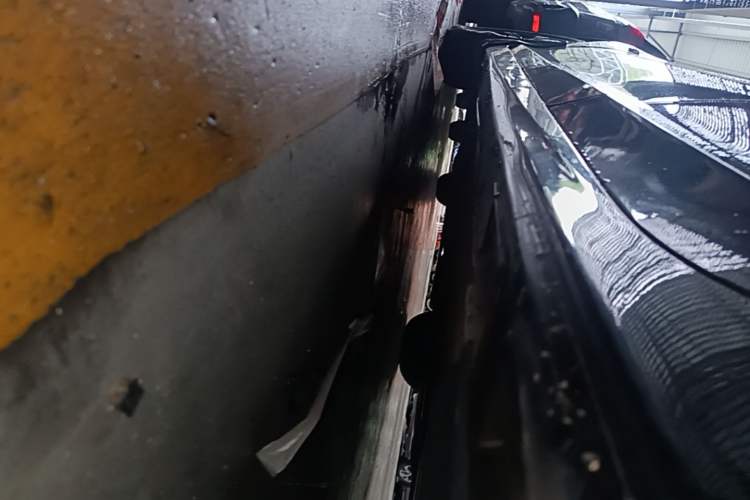 Used Honda Accord 2016 2.0L Comfort Edition Left Side Sill