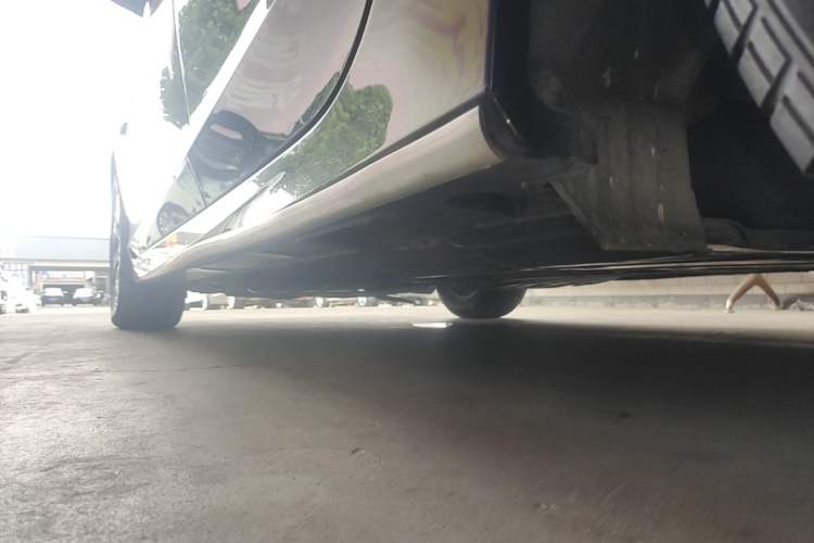Used Honda Accord 2016 2.0L Elite Edition Left Side Sill