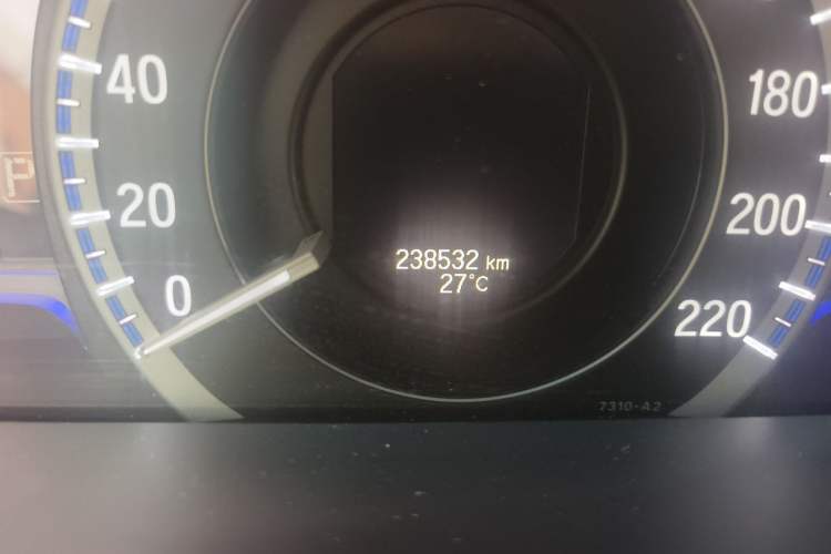 Used Honda Accord 2016 Hybrid 2.0L Rui Ling Edition Odometer Close Up