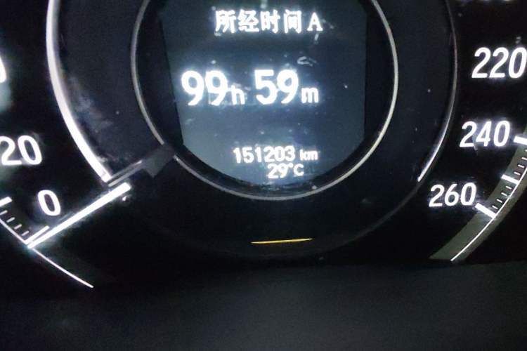 Used Honda Accord 2016 2.4L Prestige Edition Odometer Close Up