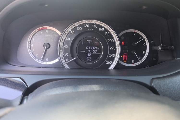 Used Honda Accord 2016 2.0L Elite Edition Odometer Close Up