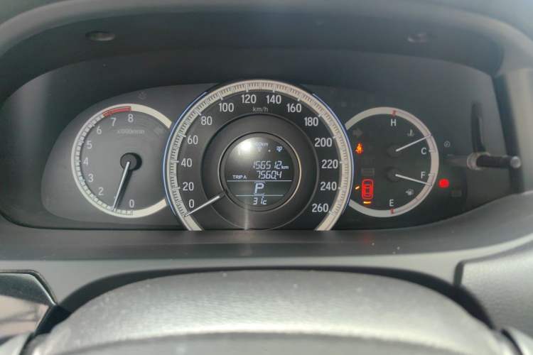 Used Honda Accord 2016 2.0L Elite Edition Odometer Close Up