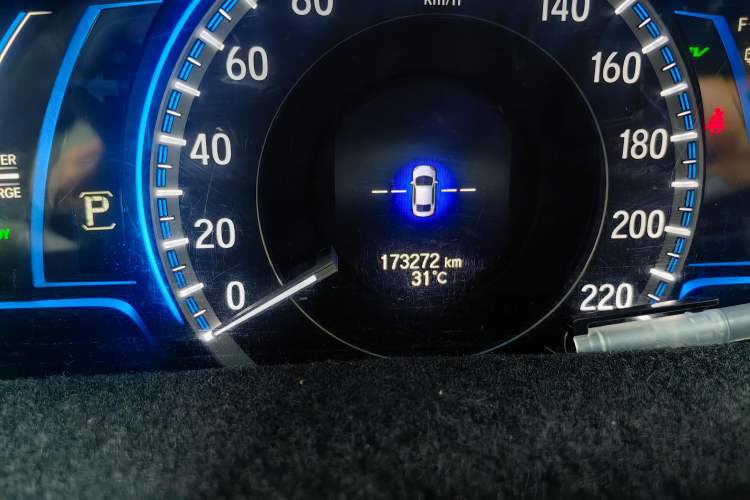 Used Honda Accord 2016 Hybrid 2.0L Rui Ling Edition Odometer Close Up