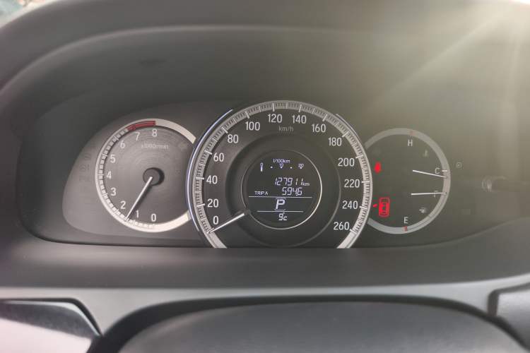 Used Honda Accord 2016 2.0L Elite Edition Odometer Close Up