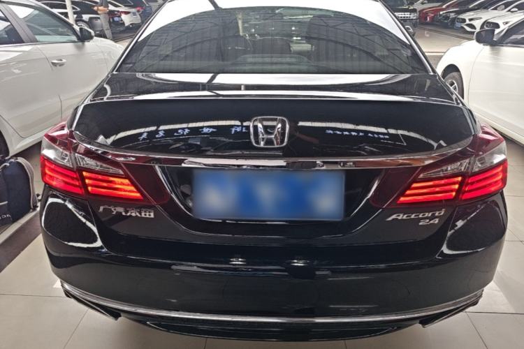 Used Honda Accord 2016 2.4L Luxury Edition Rear