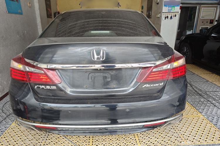 Used Honda Accord 2016 2.0L Comfort Edition Rear