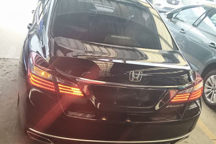 Used Honda Accord 2016 2.0L Comfort Edition Rear