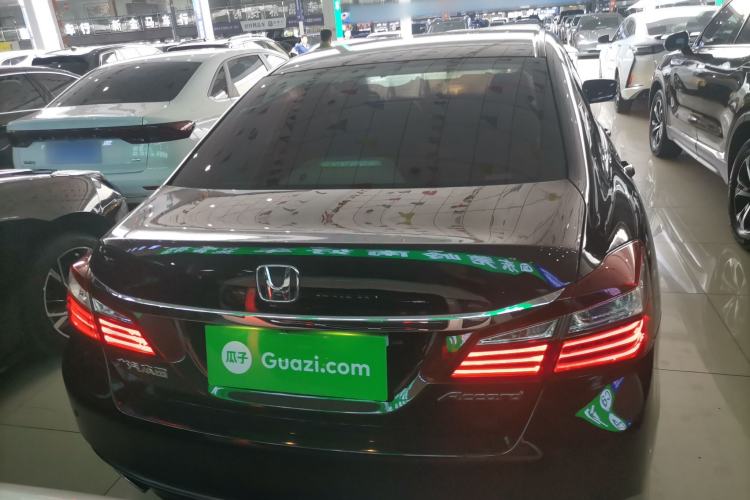 Used Honda Accord 2016 2.0L Comfort Edition Rear