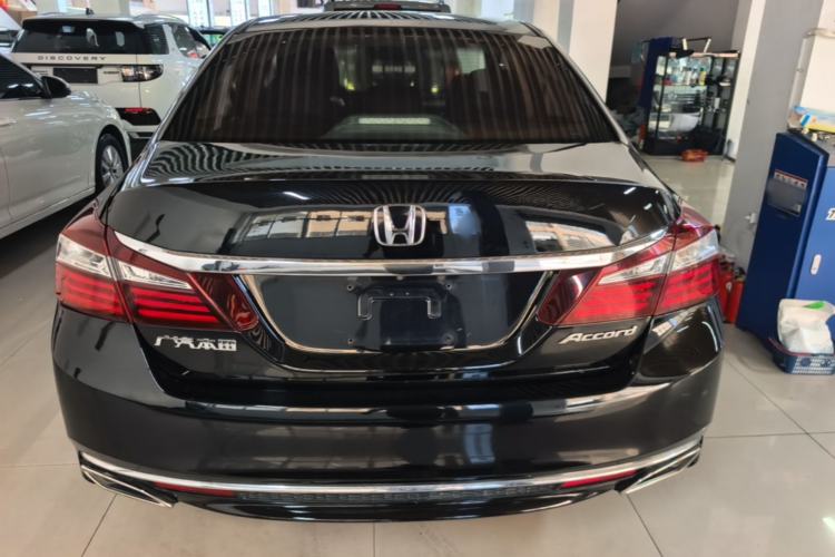 Used Honda Accord 2016 2.0L Comfort Edition Rear