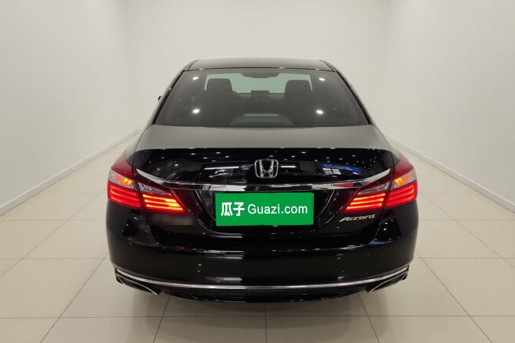 Used Honda Accord 2016 2.0L Comfort Edition Rear