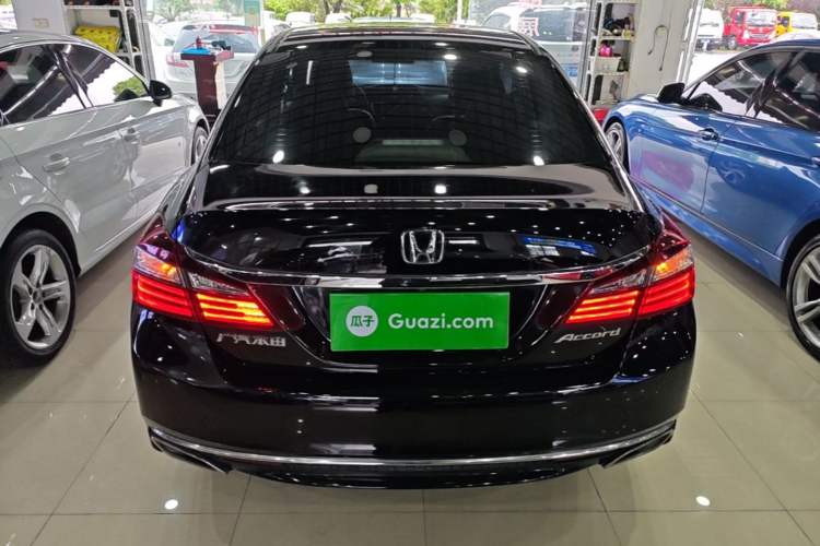 Used Honda Accord 2016 2.0L Comfort Edition Rear