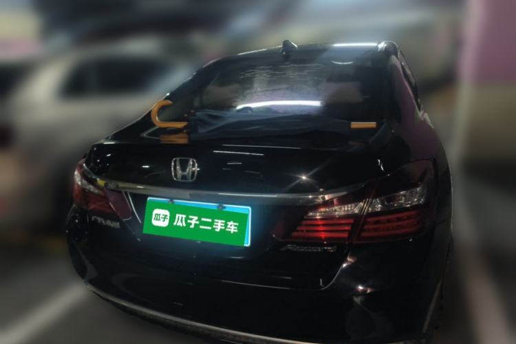 Used Honda Accord 2016 2.0L Luxury Edition Rear