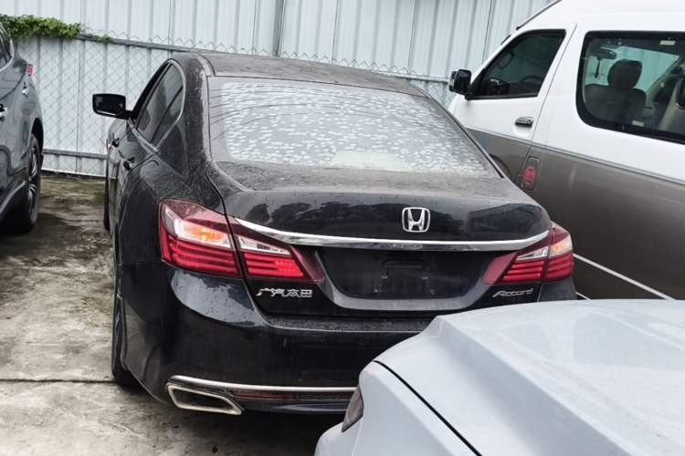 Used Honda Accord 2016 2.0L Comfort Edition Rear