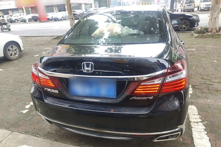 Used Honda Accord 2016 2.0L Comfort Edition Rear