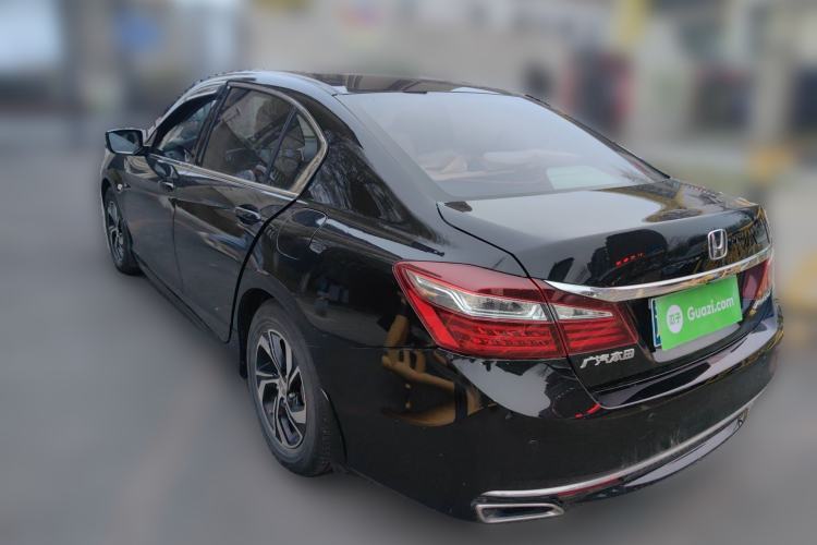 Used Honda Accord 2016 2.0L Comfort Edition Rear Left 45 Deg