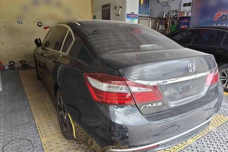 Used Honda Accord 2016 2.0L Comfort Edition Rear Left 45 Deg